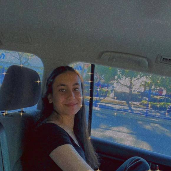 Meet your Posher, Tameka - Picture 1 of 1